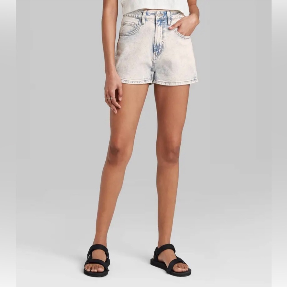 Wild Fable Highest Rise Mom Shorts Acid Wash Plus Size 18